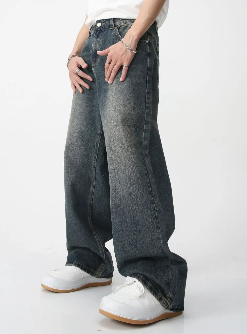 Jean Ample avec Poches