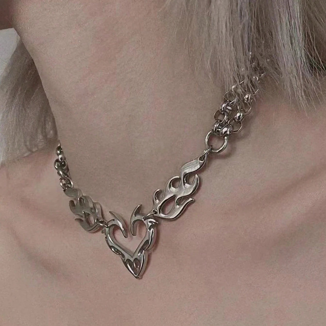 Y2K Flame Heart Pendant Necklace Punk Silver Tone