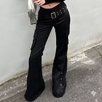 Pantalon style Harajuku évasé noir taille basse gothique Y2K pour femme détails cloutés 
