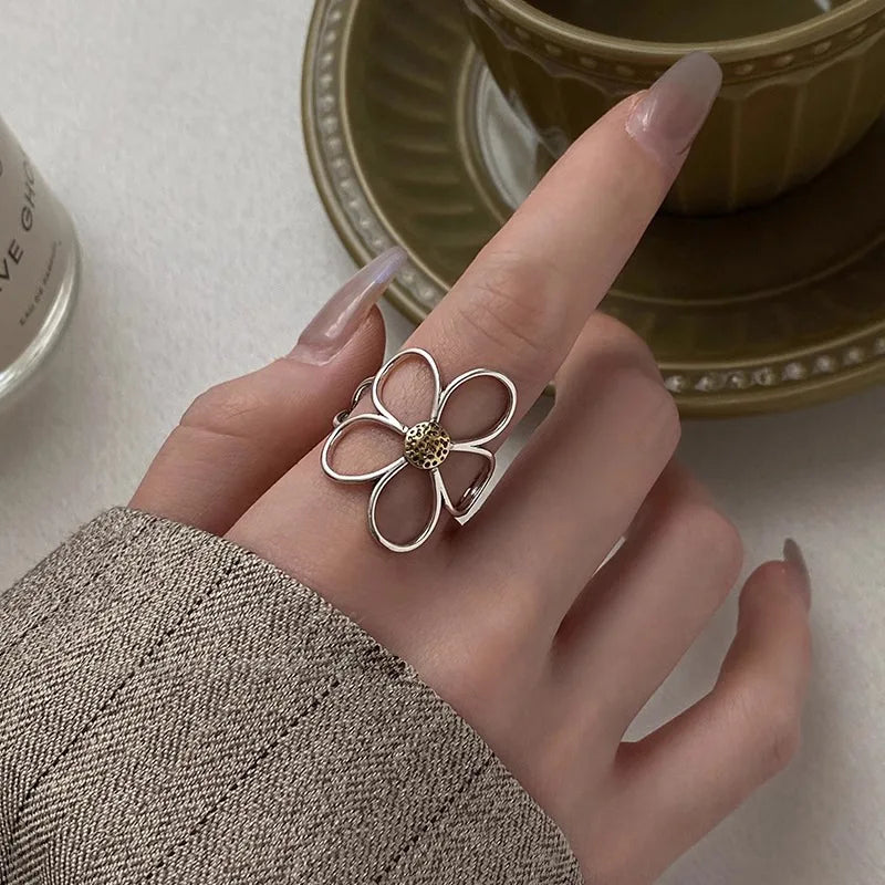 Versatile 925 Sterling Silver Flower Ring Hollow