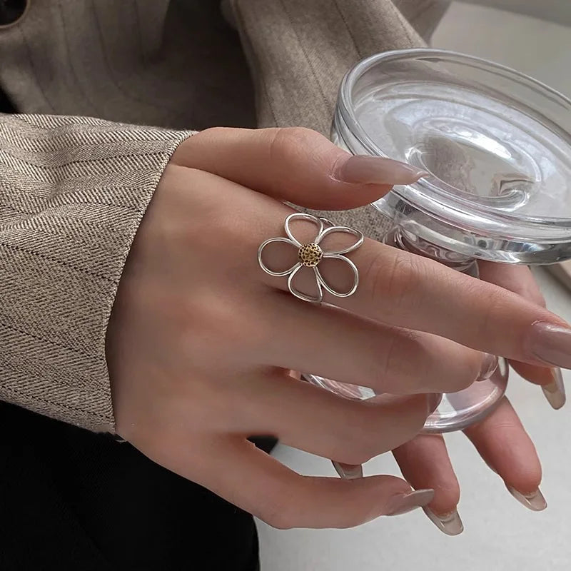 Versatile 925 Sterling Silver Flower Ring Hollow