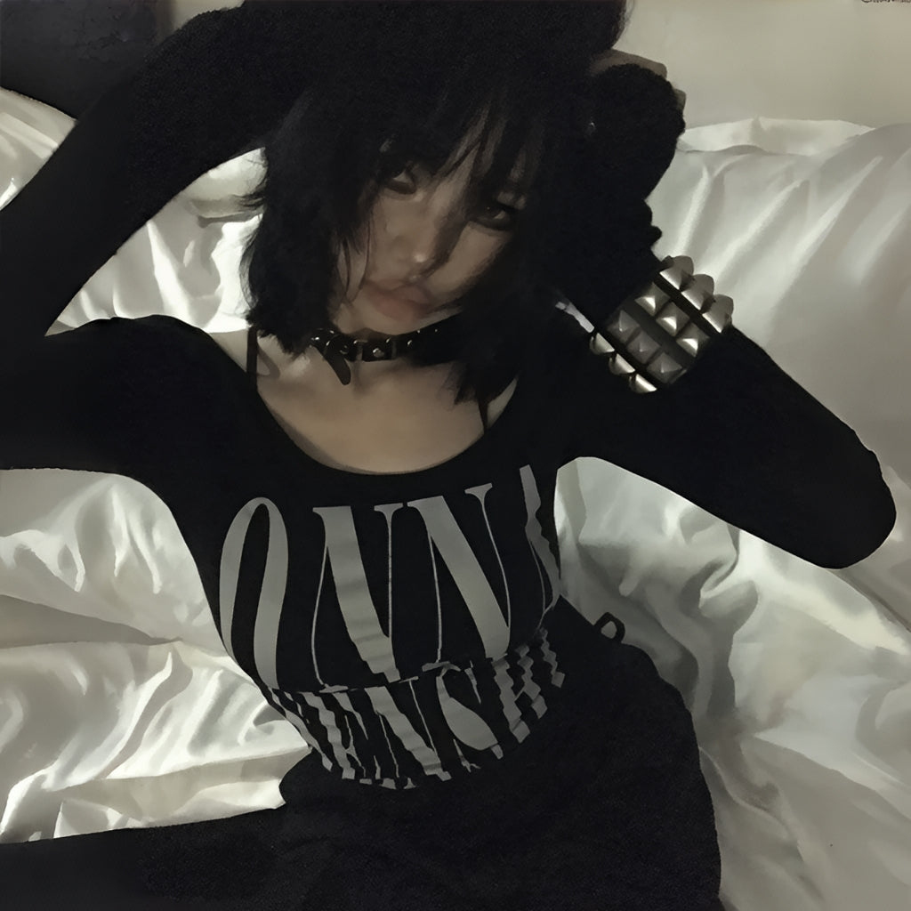 Grunge Letter Print Crop Top Y2K Long Sleeve Gothic Punk T Shirt