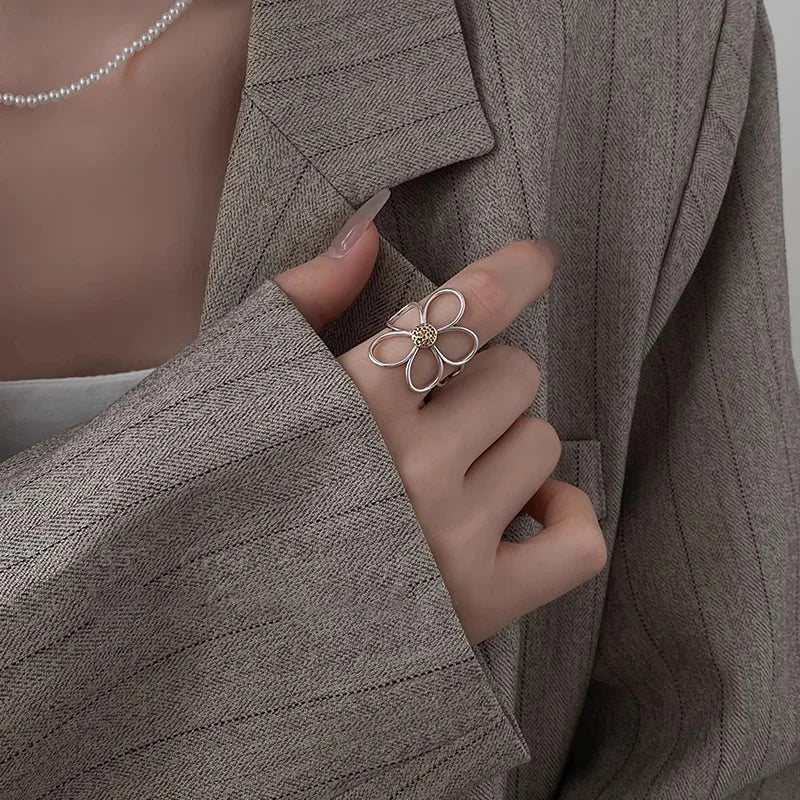 Versatile 925 Sterling Silver Flower Ring Hollow