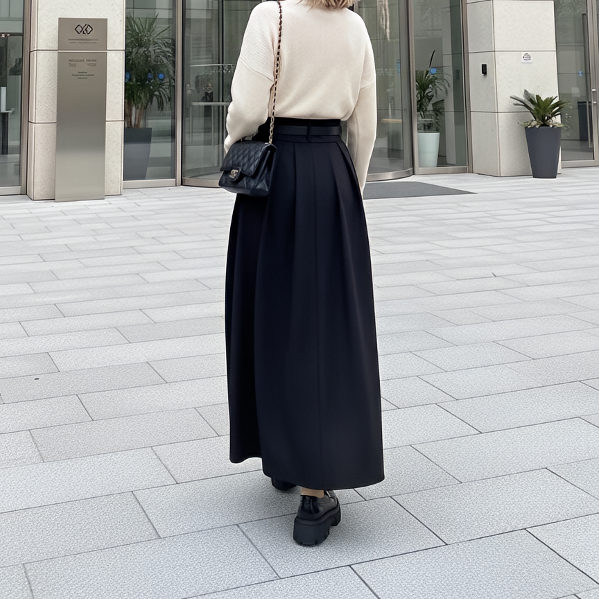 Jupe Longue Plissée Noire Taille Haute Avec Ceinture Élégante Minimaliste