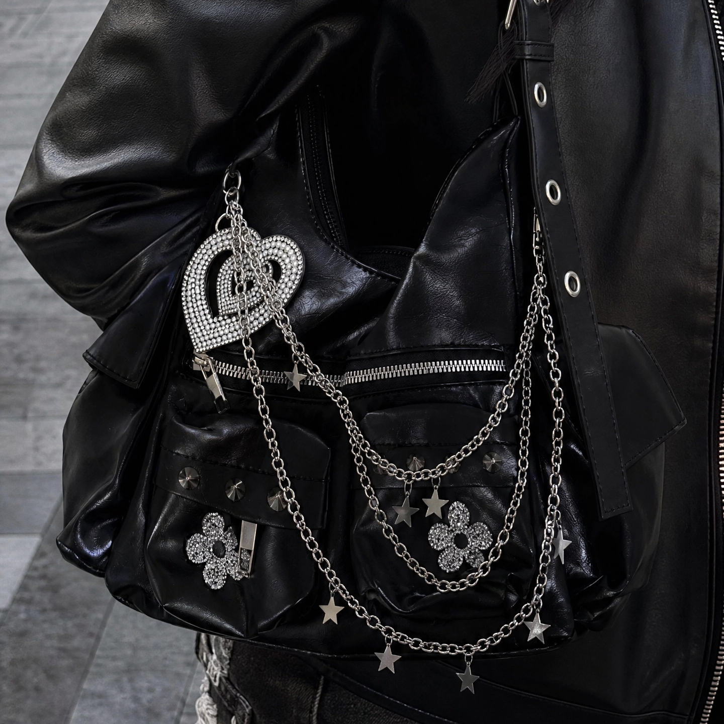Gothic Croc Texture Hobo Bag Chain Detail Heart Charm Y2K Handbag